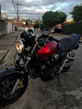 HONDA CB 1300 F SUPER FOUR 